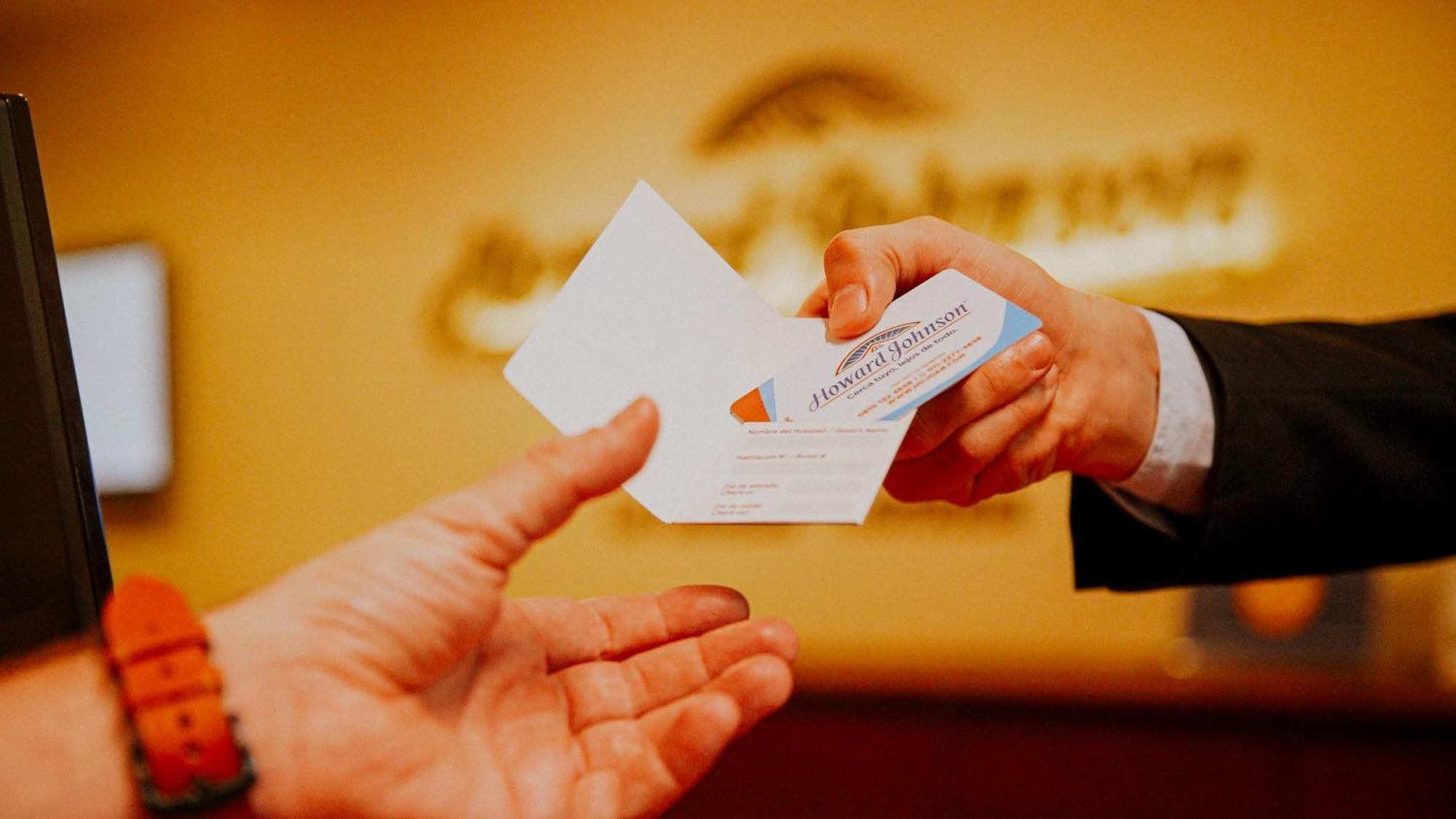 Howard Johnson La Canada Hotel & Suites コルドバ エクステリア 写真